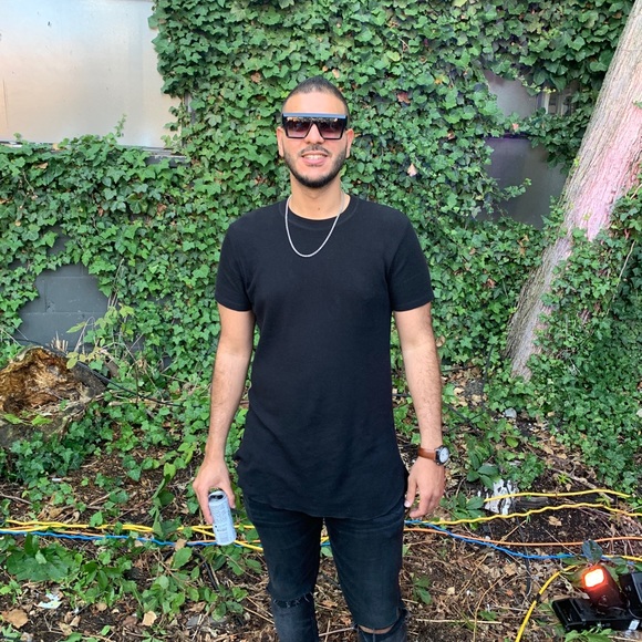 Meet your Posher, Ahmed - Picture 1 of 1